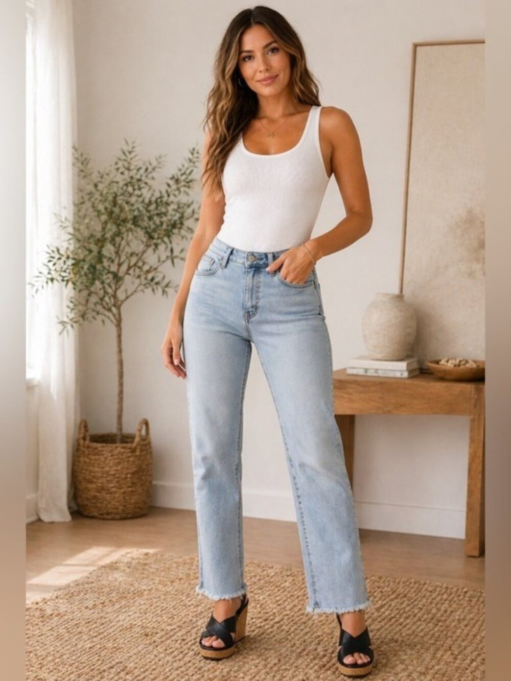 Lovervet Light Wash Straight Leg Jeans Frayed Hem Casual Chic Sz 27